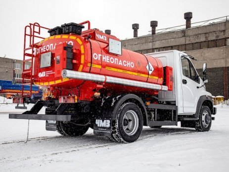 Автотопливозаправщик АТЗ-5 на шасcи ГАЗ С41R13