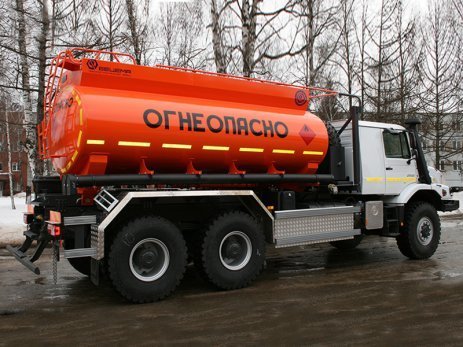 Автоцистерна БЦМ-165.9 на шасси Mercedes-Benz Zetros