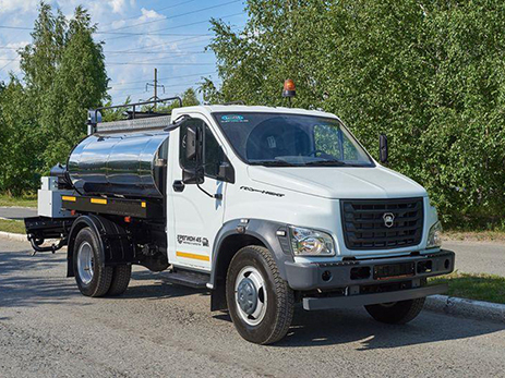 Автогудронатор АГ-3,5 на шасси ГАЗ-С41R13