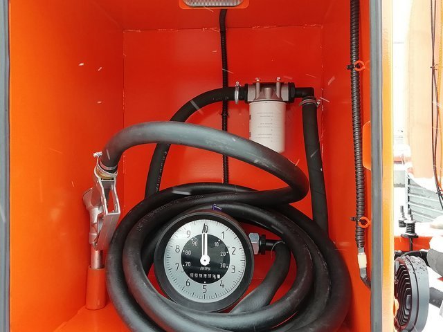 Автотопливозаправщик АТЗ-8 на шасси КАМАЗ-43118 (2 отсека) объемом 8 кубов ЧМЗ фото 12