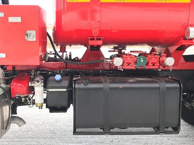 Автотопливозаправщик АТЗ-20 на шасси МАЗ-6317F9 объемом 17 кубов ЧМЗ фото 3