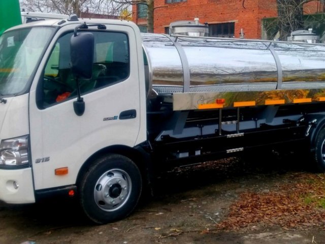 Автоцистерна молоковоз на шасси HINO 300 объемом 4,2 кубов ООО «Вологодские машины» фото 2