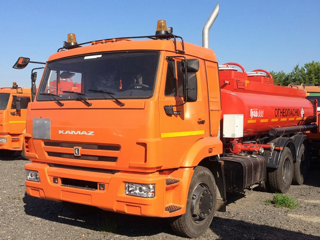 Автотопливозаправщик АТЗ-17 мод.56216-010-40 на шасси КАМАЗ-65115 объемом 17 кубов ГрАз фото 2
