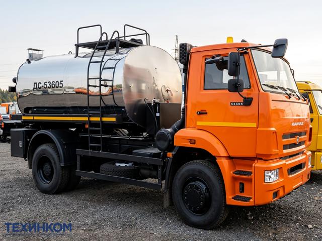 Автогудронатор ДС-53605 объемом 8 кубов на шасси КАМАЗ-53605