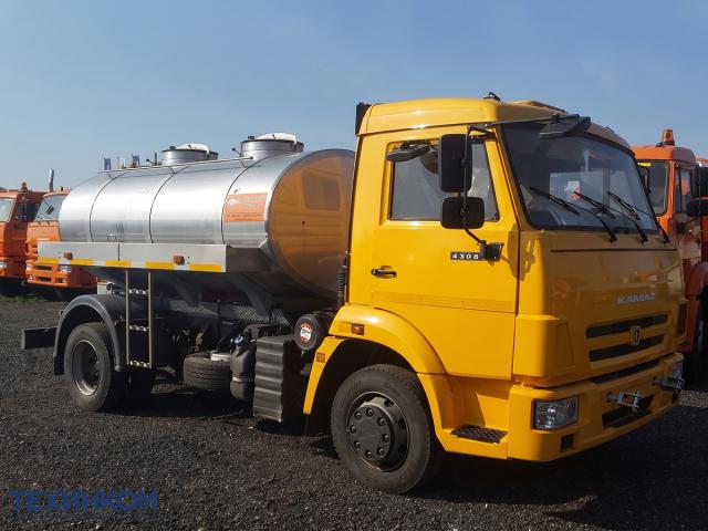 Автоцистерна молоковоз ЯДИШ-ВМ-5.0 на шасси КАМАЗ-4308 ООО «Вологодские машины»