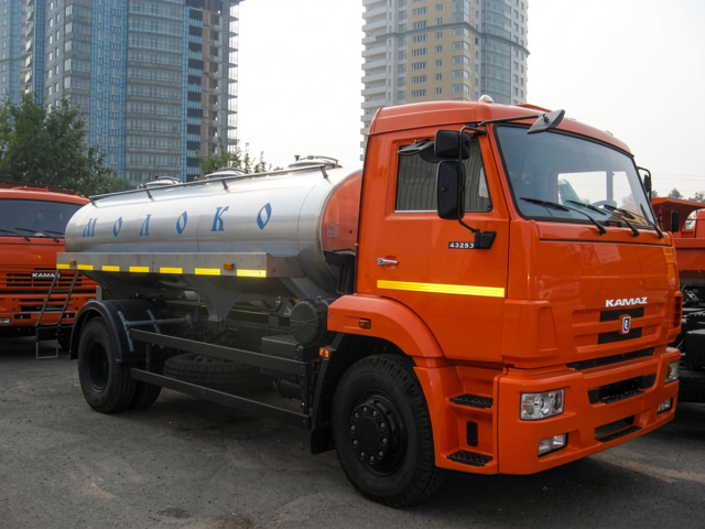 Автоцистерна молоковоз АЦ-7.5 на шасси KAMA3-43253, МАЗ-5337А2, МАЗ-5336А3