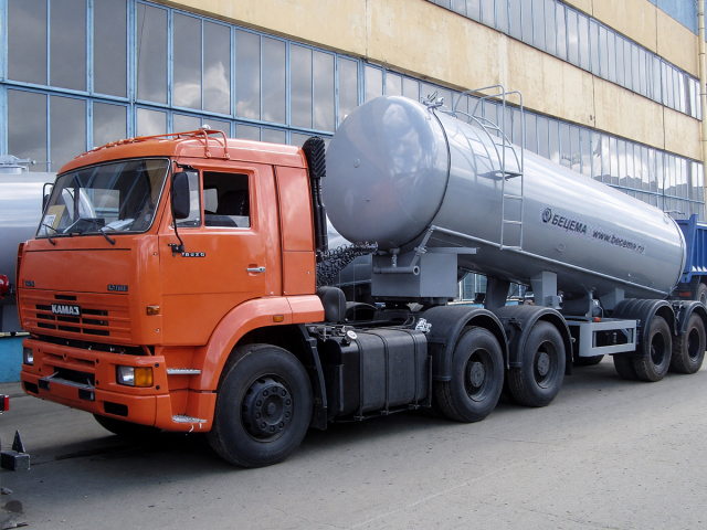 Цементовоз полуприцеп-цистерна Бецема ТЦ-12 объемом 17 кубов