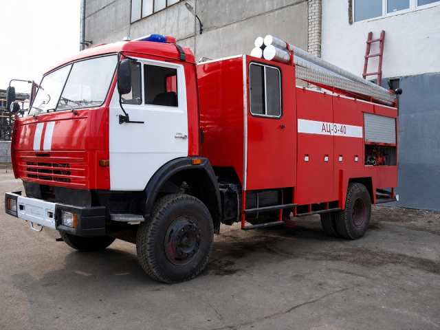 Автоцистерна пожарная АЦ-3-40 на шасси КАМАЗ 43253 объемом 3000 литров ПСЦ ТЕХИНКОМ фото 2