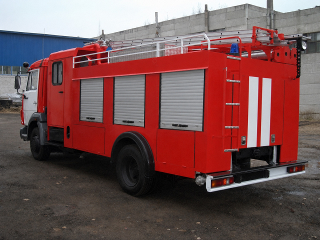 Автоцистерна пожарная АЦ-3-40 на шасси КАМАЗ 4308 сдвоенная кабина объемом 3000 литров ПСЦ ТЕХИНКОМ фото 5
