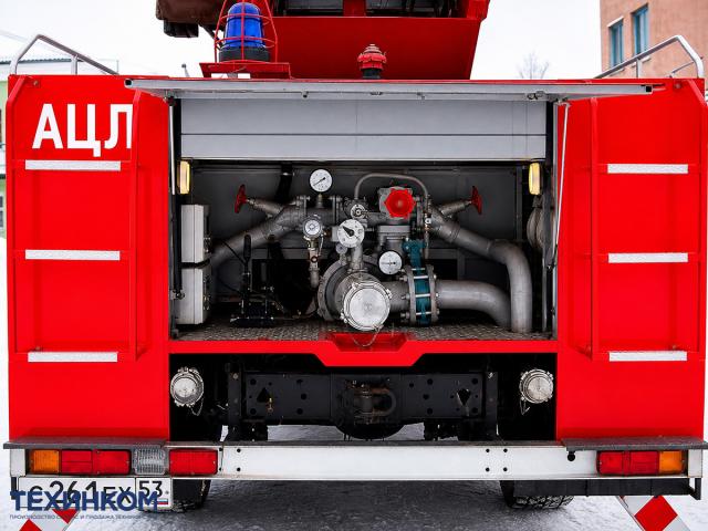 Автоцистерна пожарная с лестницей АЦЛ-3-40-17 на шасси КАМАЗ 43118 объемом 3000 литров ПСЦ ТЕХИНКОМ фото 7