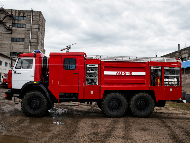 Автоцистерна пожарная АЦ-5-40 на шасси КАМАЗ 43118 объемом 5000 литров ПСЦ ТЕХИНКОМ фото 3