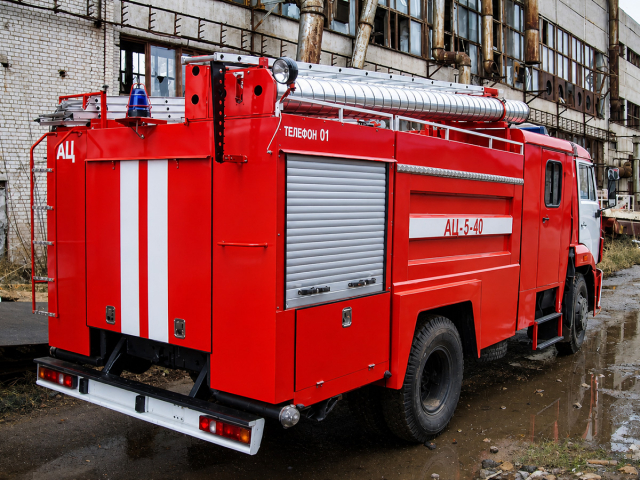 Автоцистерна пожарная АЦ-5-40 на шасси КАМАЗ 43253 объемом 5000 литров ПСЦ ТЕХИНКОМ фото 2