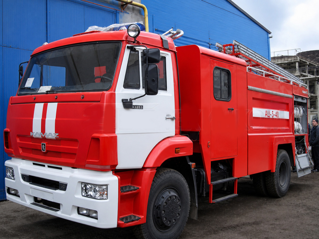 Автоцистерна пожарная АЦ-5-40 на шасси КАМАЗ 43253 объемом 5000 литров ПСЦ ТЕХИНКОМ фото 3