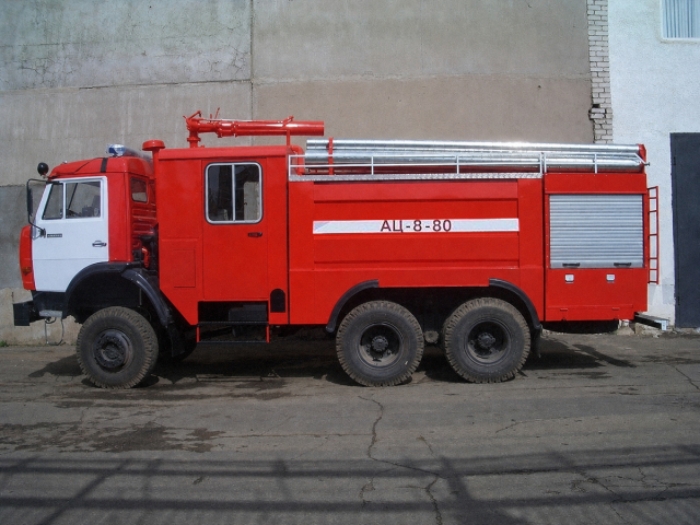Автоцистерна пожарная АЦ-8-40(80) на шасси КАМАЗ 53228 фото 4