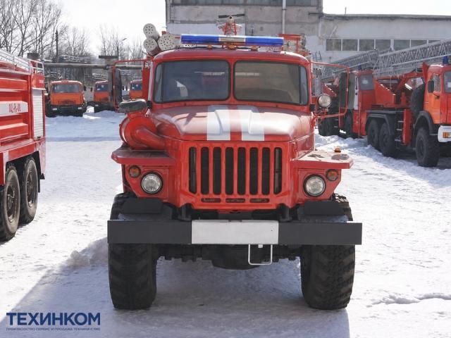 Автоцистерна пожарная АЦ-6-40 на шасси УРАЛ 4320 фото 3